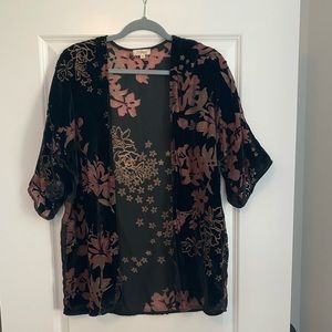 Black Floral Kimono